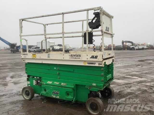 JLG 3246ES Šķerveida pacēlāji