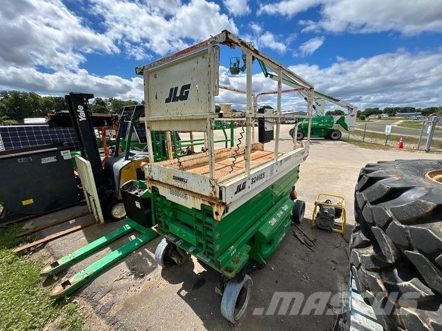 JLG 3246ES Šķerveida pacēlāji