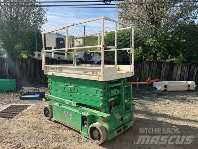 JLG 3248RS Šķerveida pacēlāji