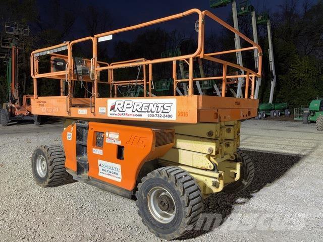 JLG 3394RT Šķerveida pacēlāji