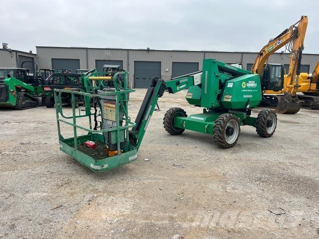 JLG 340AJ Strēles pacēlāji