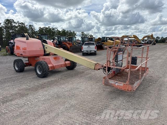 JLG 400S Teleskopiskie pacēlāji