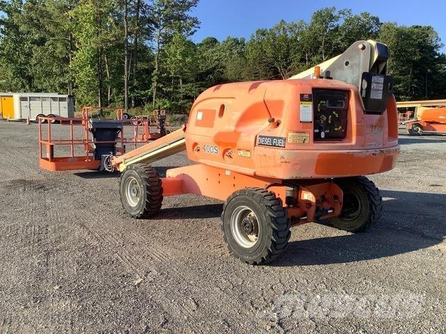 JLG 400S Teleskopiskie pacēlāji