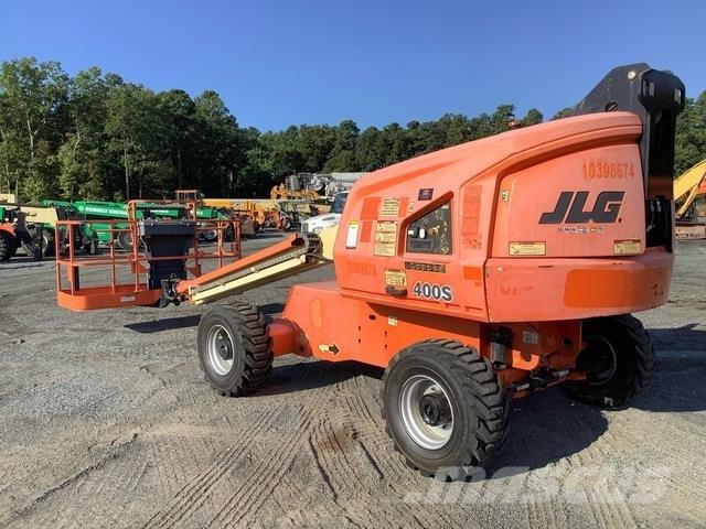 JLG 400S Teleskopiskie pacēlāji