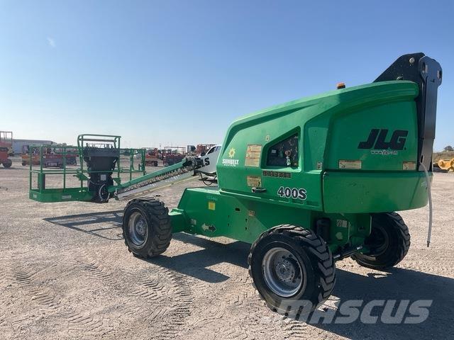 JLG 400S Teleskopiskie pacēlāji