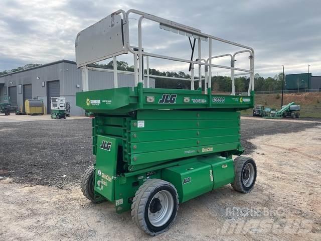 JLG 4069LE Šķerveida pacēlāji