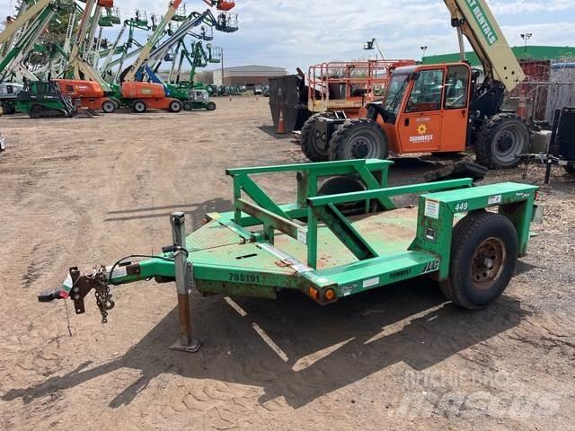 JLG 449 Zemie treileri