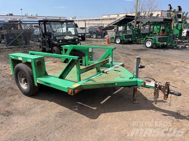 JLG 449 Zemie treileri