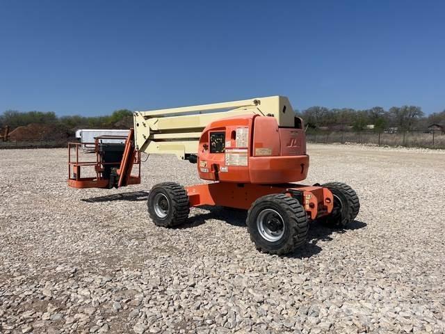 JLG 450AJ Strēles pacēlāji
