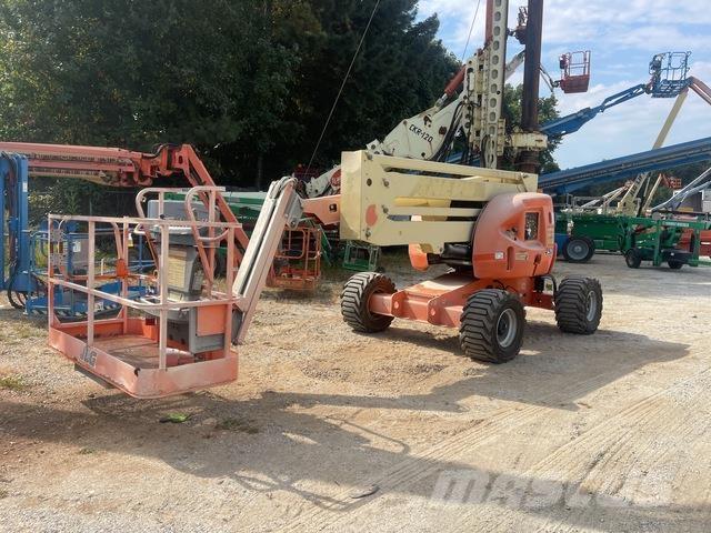 JLG 450AJ Strēles pacēlāji