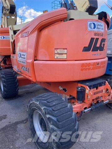 JLG 450AJ Strēles pacēlāji