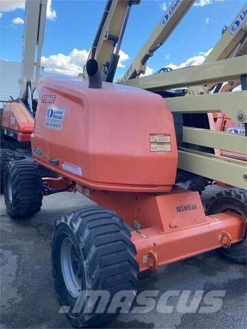 JLG 450AJ Strēles pacēlāji
