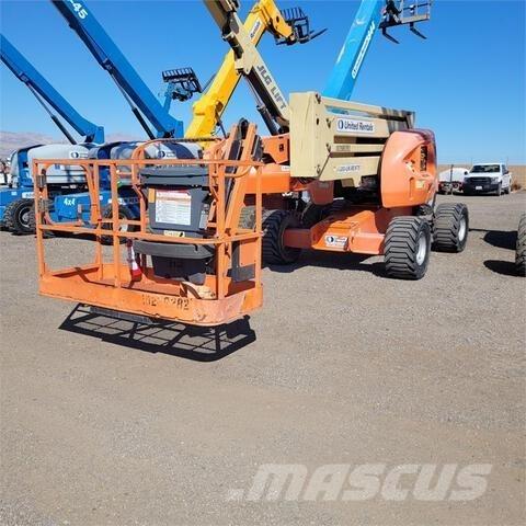 JLG 450AJ Strēles pacēlāji