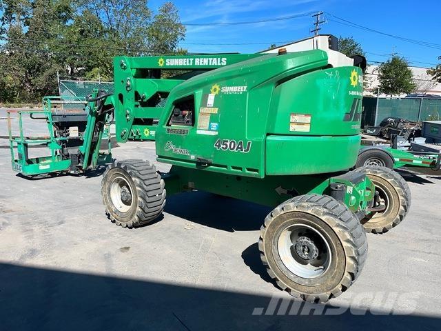 JLG 450AJ Strēles pacēlāji