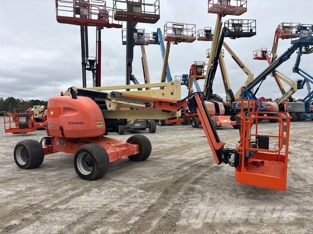 JLG 450AJ Strēles pacēlāji