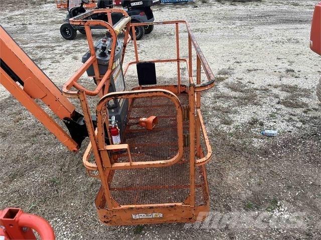 JLG 460SJ Teleskopiskie pacēlāji