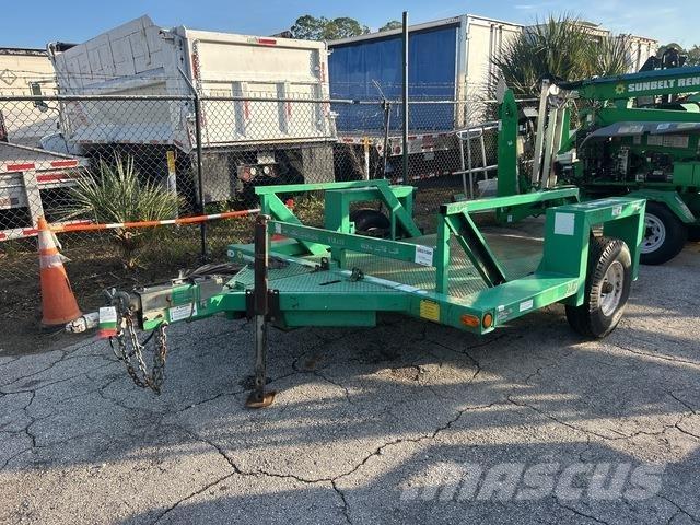 JLG 4610 Zemie treileri