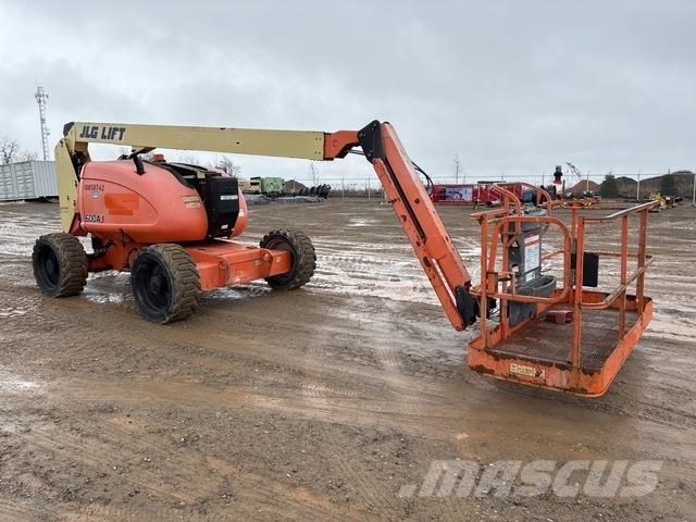 JLG 600AJ Strēles pacēlāji