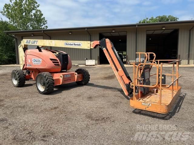 JLG 600AJ Strēles pacēlāji
