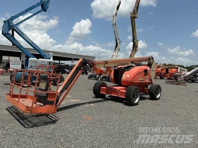 JLG 600AJ Strēles pacēlāji