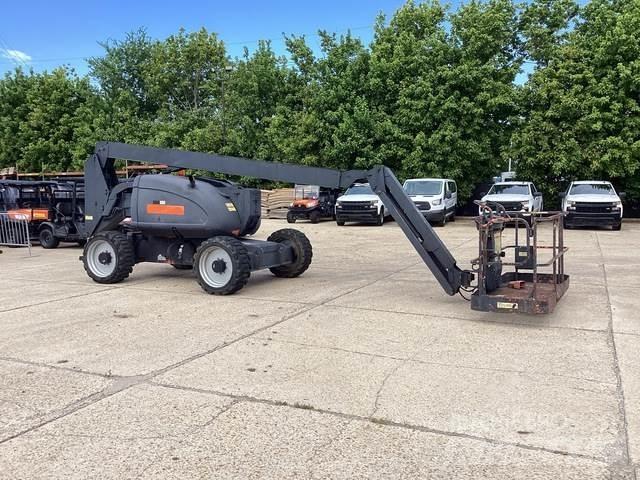JLG 600AJ Strēles pacēlāji