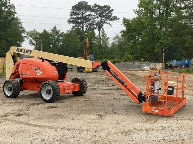 JLG 600AJ Strēles pacēlāji