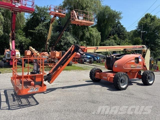 JLG 600AJ Strēles pacēlāji