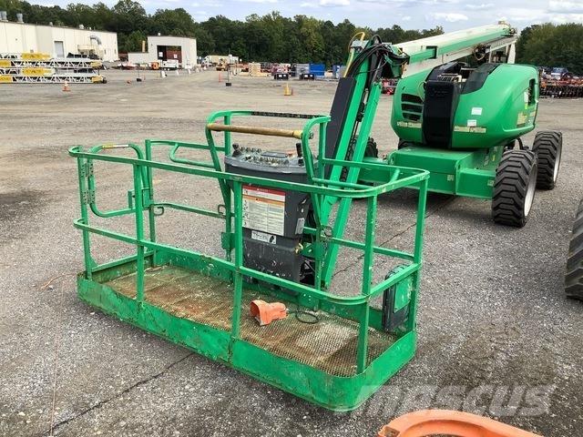 JLG 600AJ Strēles pacēlāji