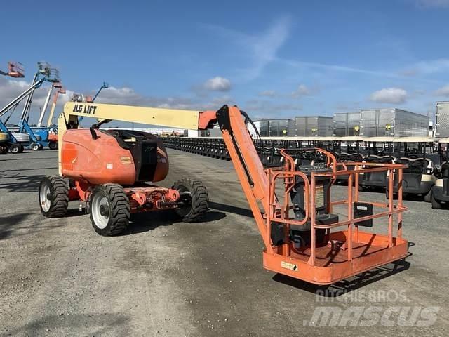 JLG 600AJN Strēles pacēlāji