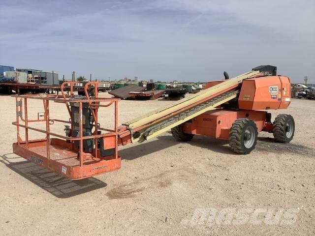 JLG 600S Teleskopiskie pacēlāji