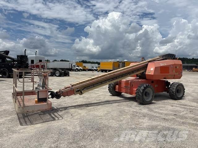 JLG 600S Teleskopiskie pacēlāji