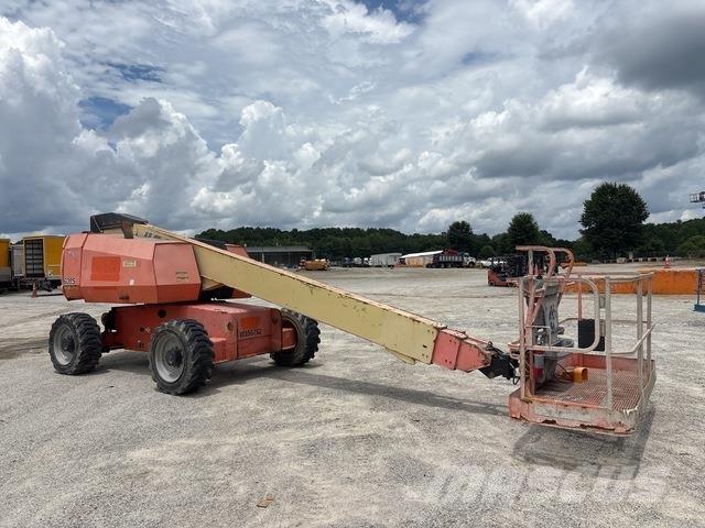 JLG 600S Teleskopiskie pacēlāji