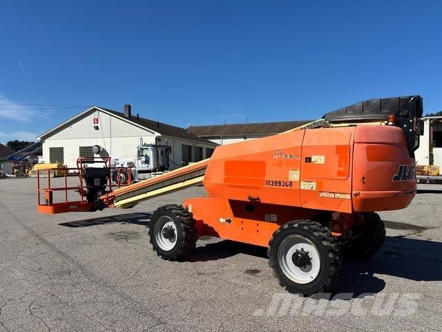 JLG 600S Teleskopiskie pacēlāji