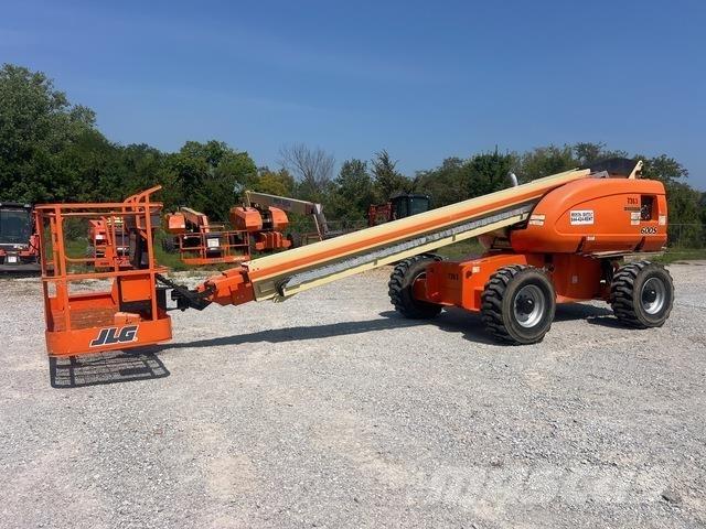 JLG 600S Teleskopiskie pacēlāji