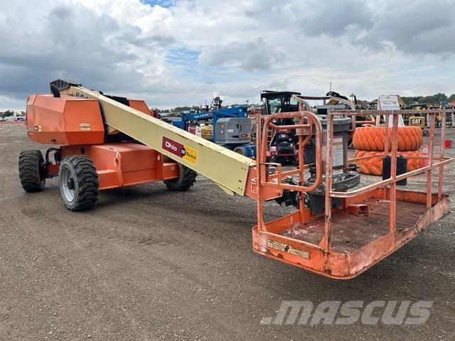 JLG 600S Teleskopiskie pacēlāji