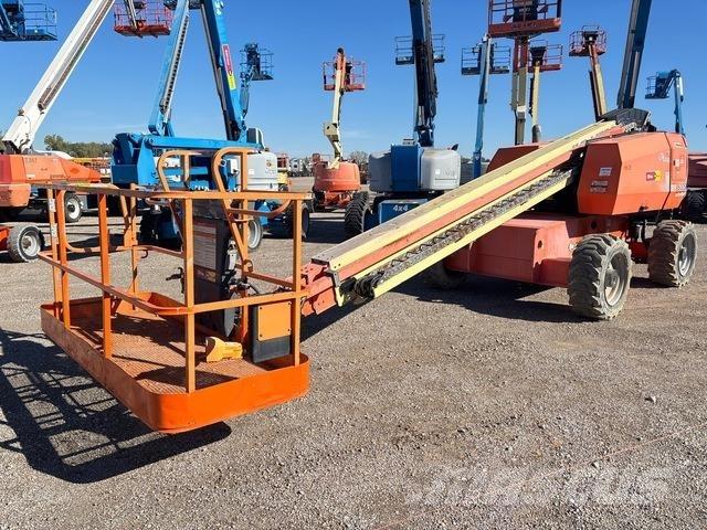 JLG 600S Teleskopiskie pacēlāji