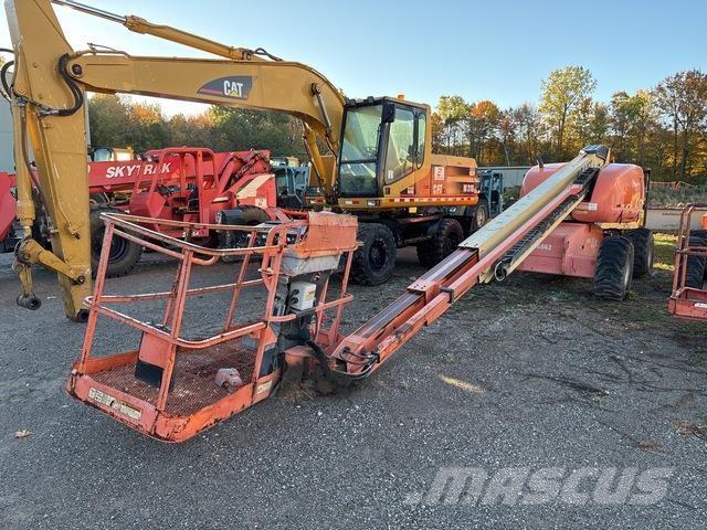 JLG 600S Teleskopiskie pacēlāji