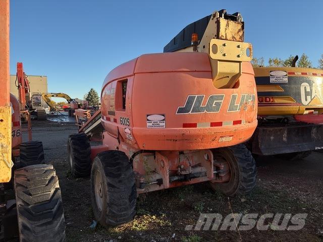 JLG 600S Teleskopiskie pacēlāji