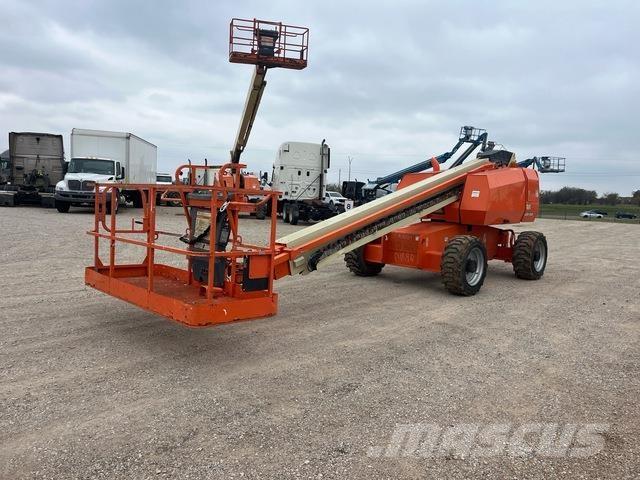JLG 600S Teleskopiskie pacēlāji