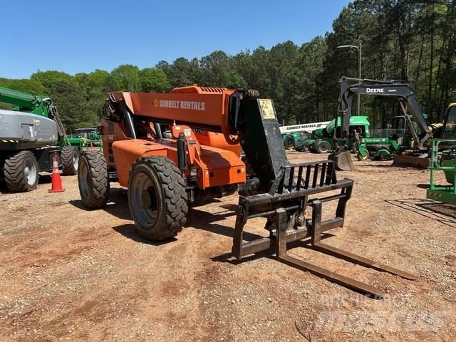 JLG 6042 Teleskopiskie manipulatori