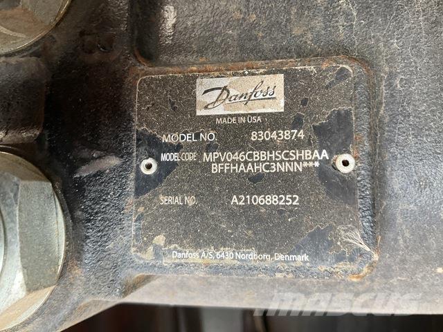 JLG 660SJ Teleskopiskie pacēlāji