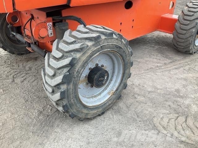 JLG 660SJ Teleskopiskie pacēlāji