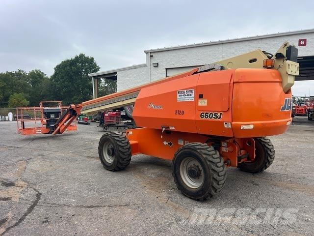 JLG 660SJ Strēles pacēlāji