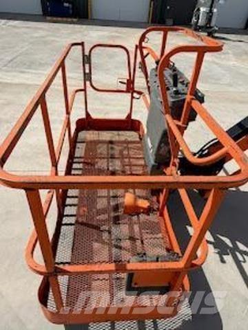 JLG 660SJ Teleskopiskie pacēlāji