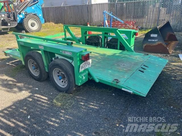 JLG 7612 Zemie treileri