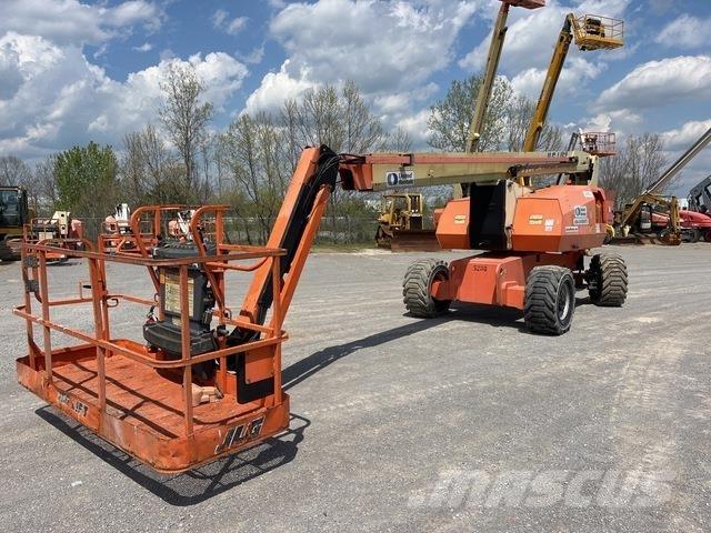 JLG 800 AJ Strēles pacēlāji