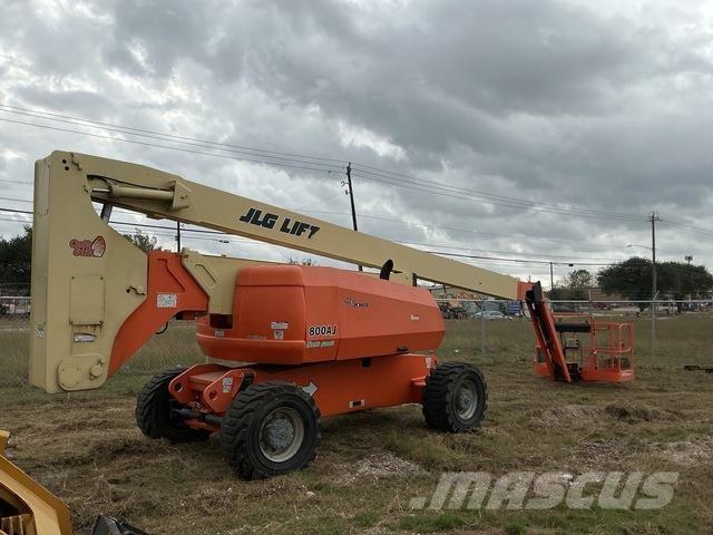 JLG 800 AJ Strēles pacēlāji
