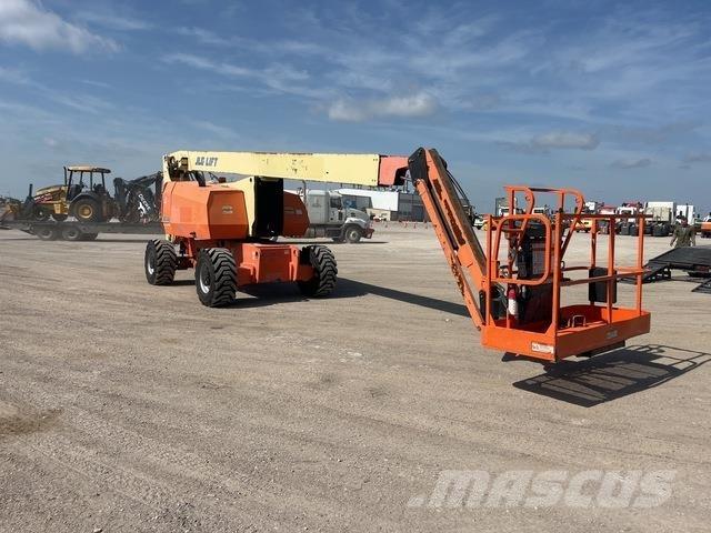 JLG 800AJ Teleskopiskie pacēlāji