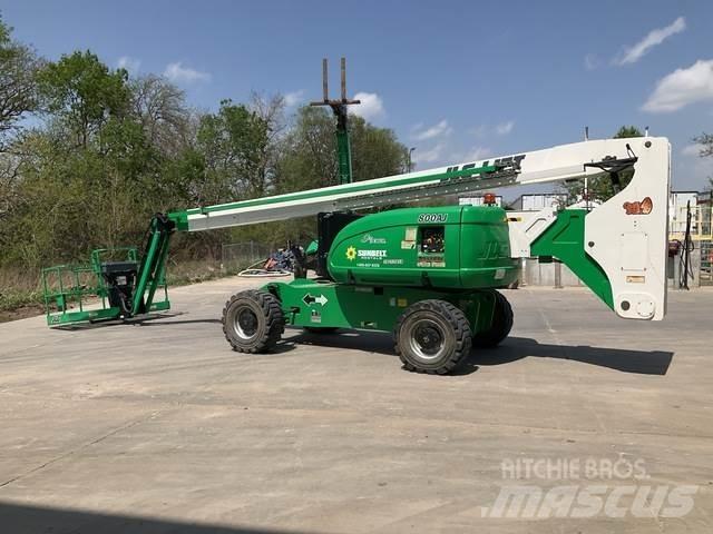 JLG 800AJ Strēles pacēlāji
