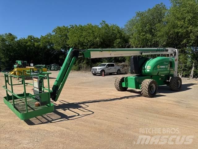 JLG 800AJ Strēles pacēlāji